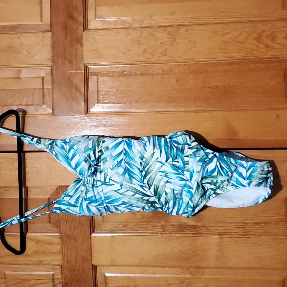 Ladies swimsuit